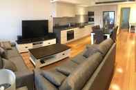 Common Space Executive 2 Bedroom Wollongong Apartment