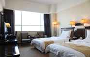 Bedroom 4 Lifu Hotel - Huang Pu Road Run Du