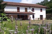 Bên ngoài B&B Cascina Sant'Elena