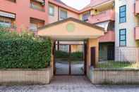 Exterior Home at Hotel Arese Vismara Apt