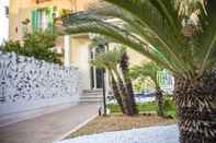 Exterior Porto di Mare B&B