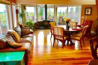 Ruang Umum Alaska Sundance Retreat B&B