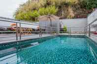Swimming Pool Deluxe Villa in Mingyue Mountain and Stream