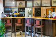 Bar, Cafe and Lounge Landhotel Neunburg