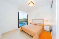 Bedroom Endless summer of Pinada Beach 3