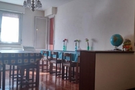 Quầy bar, cafe và phòng lounge Accogliente e Ospitale B&B