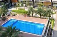 Swimming Pool Le Hieu Apartment at Sky Center