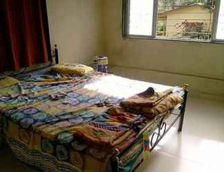 Bedroom 2 Nandanvan Bungalow