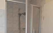 In-room Bathroom 7 Hotel Garni Auszeit