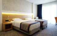 Bedroom 4 Des'Otel