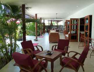 Lobby 2 Villa Damai