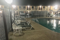 Swimming Pool Inn At Mexia