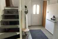 ล็อบบี้ Ferienwohnung zum Schlosspark Calden