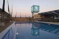 Swimming Pool Eurostars Palace Hotel