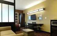 Common Space 6 Microtel Inn & Suites by Wyndham Perry