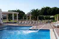 สระว่ายน้ำ Hotel Gran Sol Ibiza