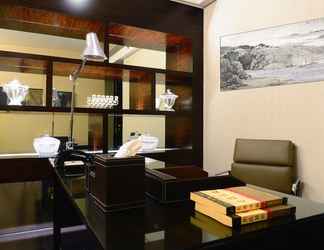 Lobi 2 Fraser Suites Top Glory Shanghai