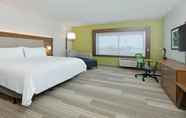 Bedroom 7 Holiday Inn Express & Suites Yukon, an IHG Hotel