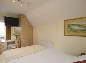 Bedroom 4 Manston Guest House