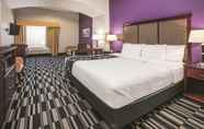 ห้องนอน 4 La Quinta Inn & Suites by Wyndham Dallas South-DeSoto