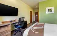 Kamar Tidur 6 Quality Inn & Suites Lehigh Acres Fort Myers