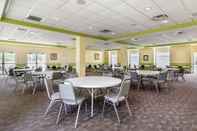 Ruangan Fungsional Quality Inn & Suites Lehigh Acres Fort Myers