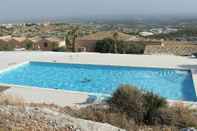Swimming Pool Villa Principe di Belmonte