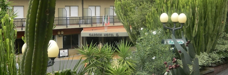 Exterior Garden Hotel