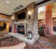 Lobi 5 Hilton Garden Inn Granbury