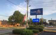 Bên ngoài 2 Loyalty Inn Hawkinsville