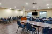 Functional Hall Comfort Suites Niceville Near Elgin Air Force Base