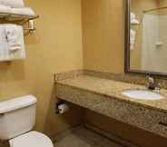 In-room Bathroom 2 Comfort Inn & Suites