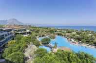 Kolam Renang Grand Palladium Sicilia Resort & Spa