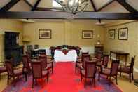 Functional Hall Londonderry Arms Hotel