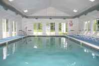 Swimming Pool Mackinaw Budget Inn