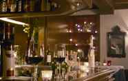Bar, Cafe and Lounge 4 Alphotel Stocker