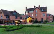 ภายนอกอาคาร 2 Guildford Manor Hotel & Spa