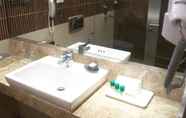 In-room Bathroom 3 Fortune Park Panchwati, Kolkata, Member ITC Hotel Group