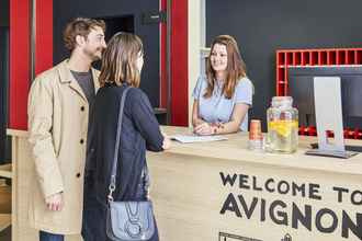 Lobby 4 Aparthotel Adagio Access Avignon