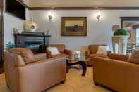 Common Space Best Western Plus Fredericton Hotel & Suites