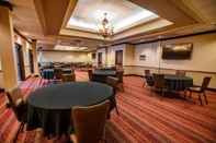 Functional Hall Best Western Plus Cimarron Hotel & Suites