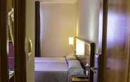 Bedroom 4 Hotel Midama