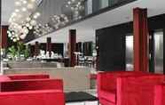 Lobi 4 Axis Viana Business & SPA Hotel
