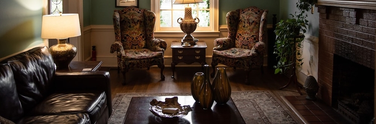 Lobby Williamsburg Manor B&B