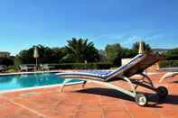 Swimming Pool Hotel Santa Gilla