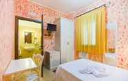 Kamar Tidur 2 Hotel History