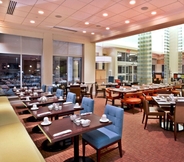 Restaurant 7 Hilton Garden Inn Detroit/Novi