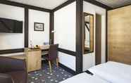 Bedroom 2 Derby Swiss Quality Hotel