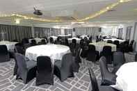 Functional Hall Village Hotel London Watford