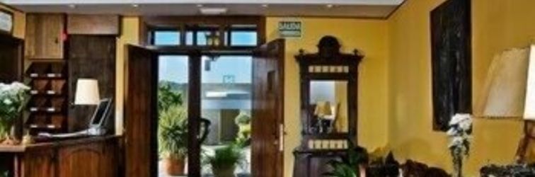 Lobby Hotel La Garapa